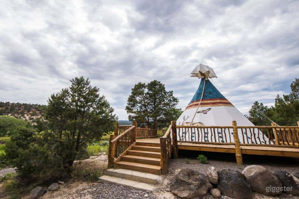 Amazing Large Tipi Glamping with Colorful Set Up Photo 3