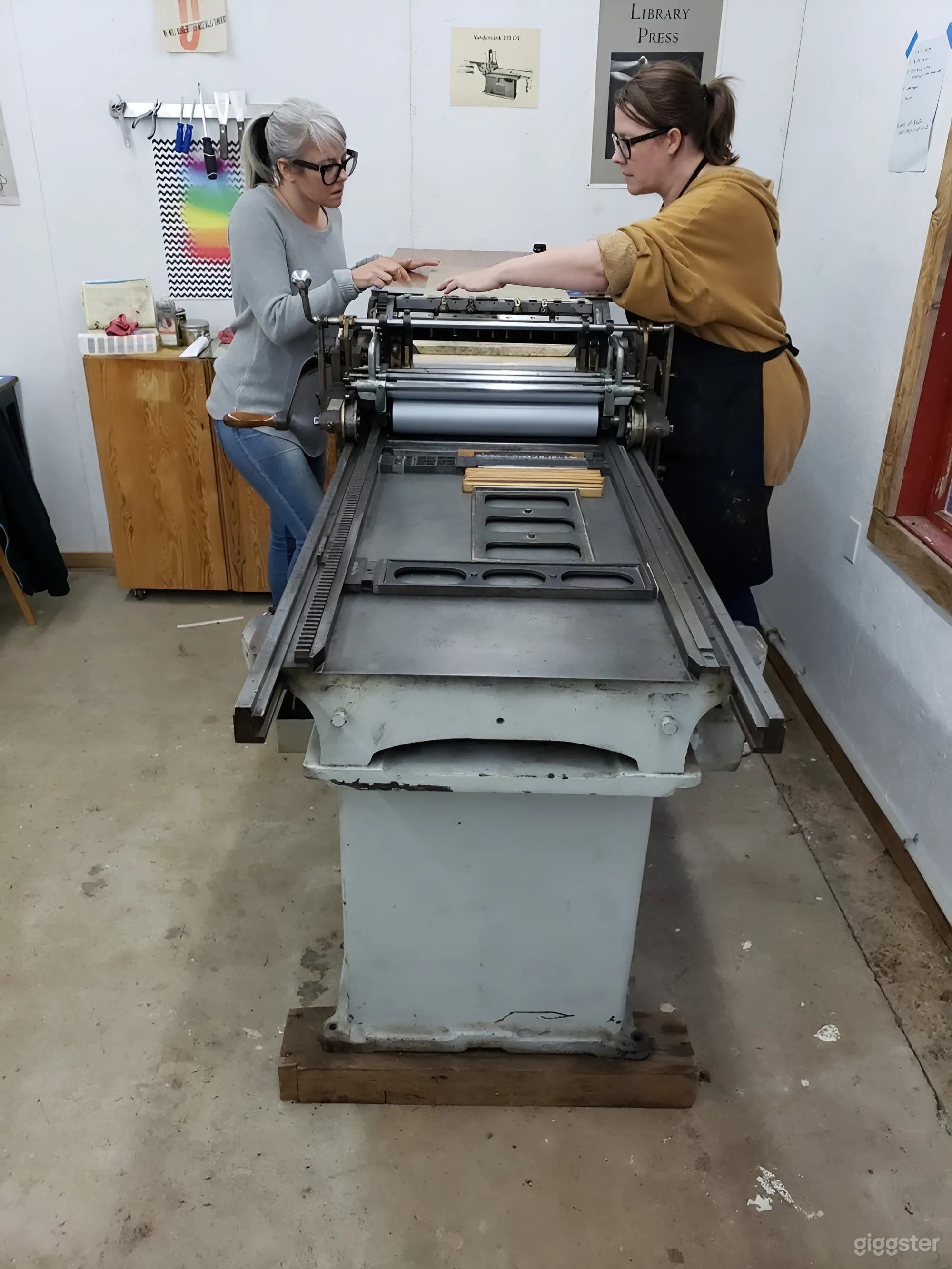 Professional Art Studios for Printmaking, Letterpress &amp; Screenprinting Photo 4