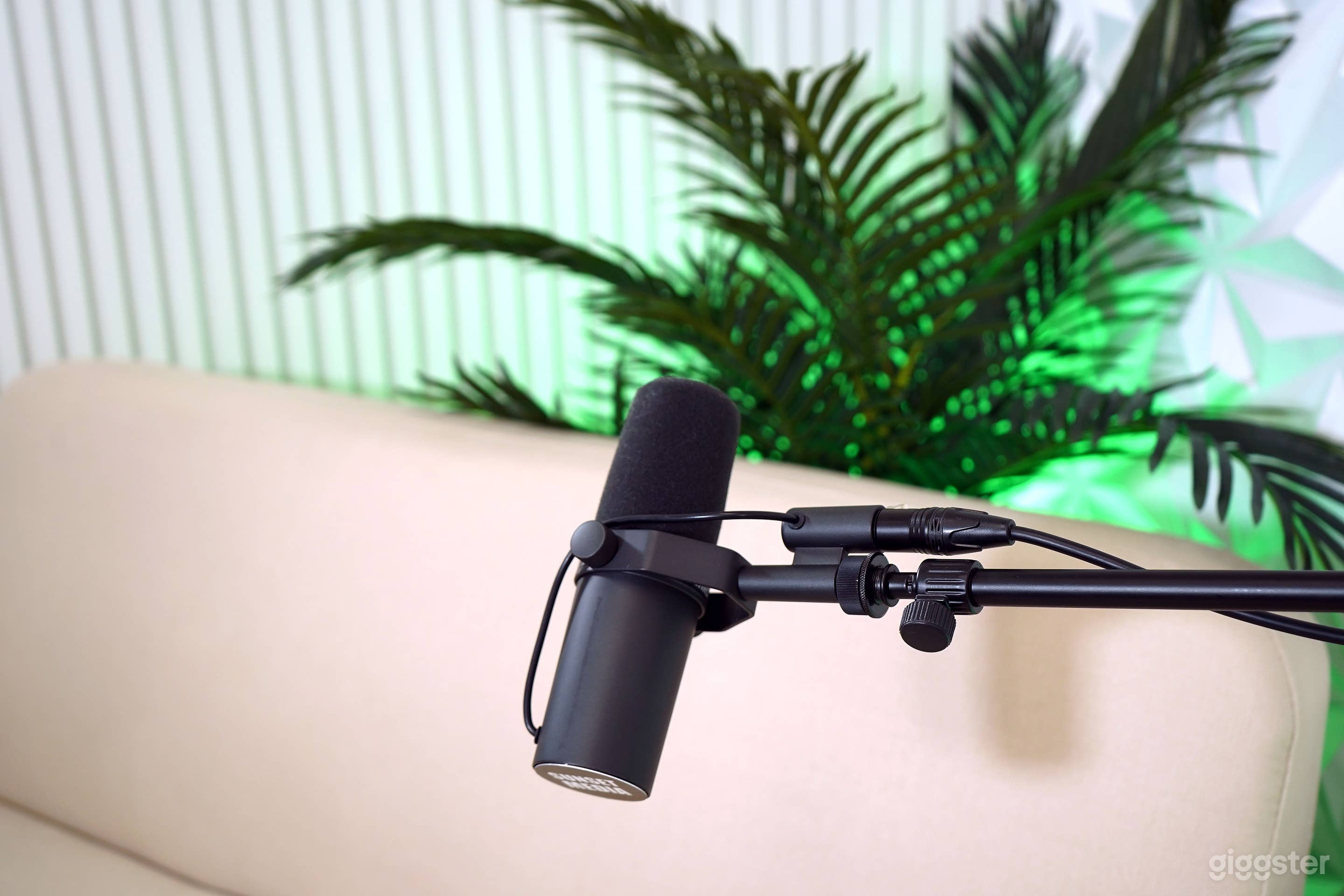 Modern Podcast Studio (Fully Equipped) Photo 4