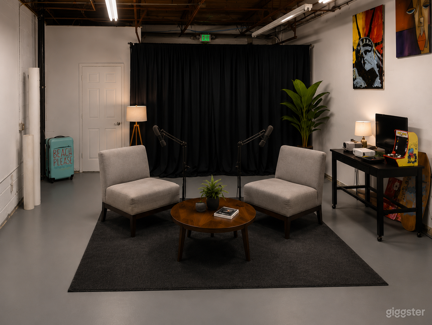 Photoshoots| Podcast| Screenings| Casting| Small events Photo 3