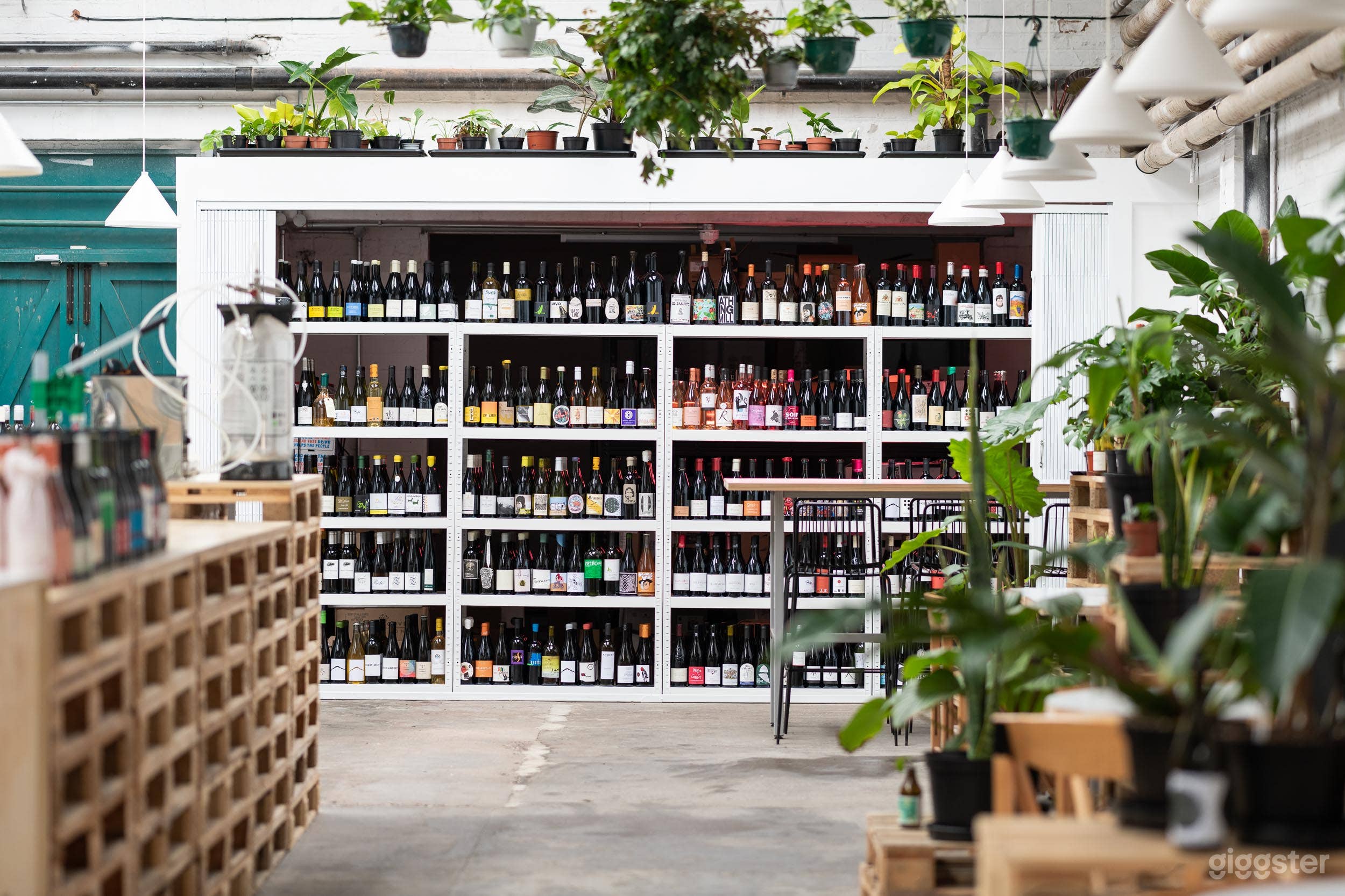 Unique and Classy Wine Bar in Birmingham Photo 3