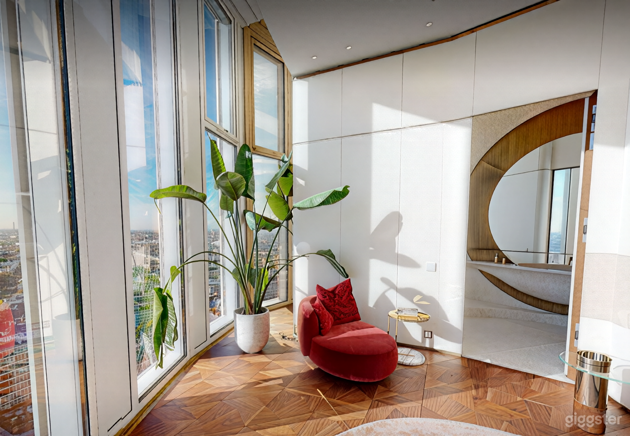 Heller & Eleganter Schlafzimmer-Produktionsraum Foto 2