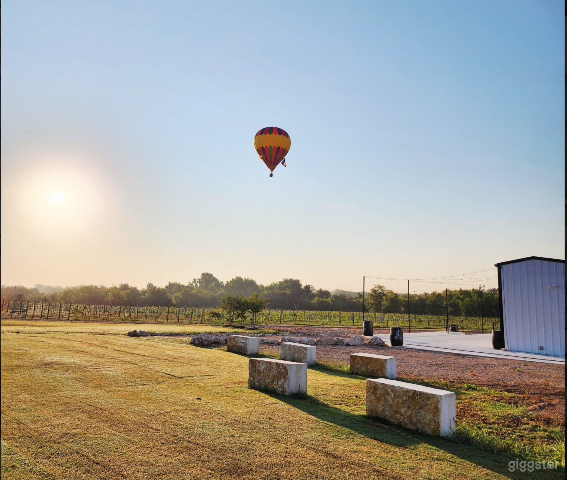 Beautiful Event Space for Unforgettable Moments Photo 4