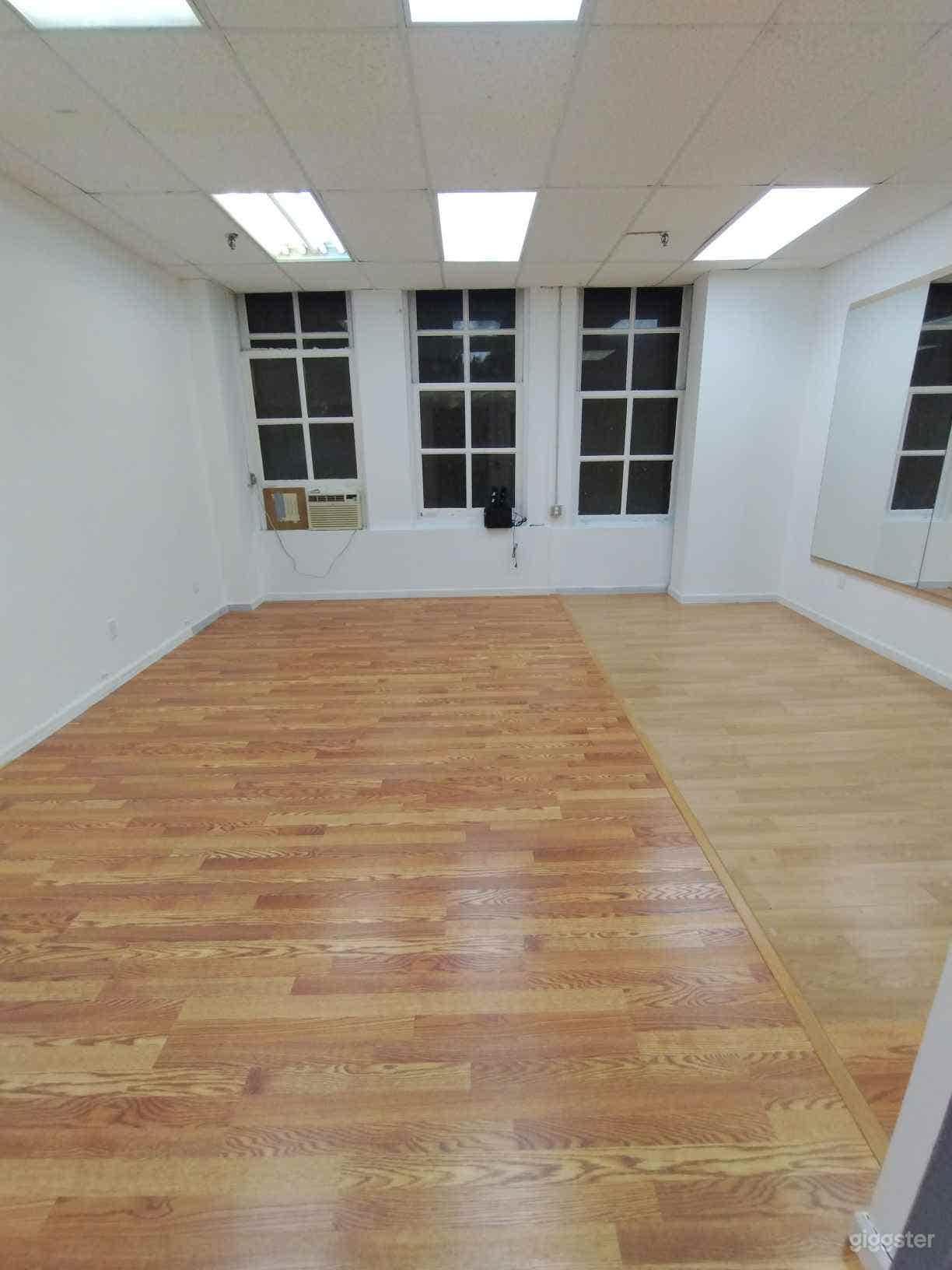  Versatile Mid-Sized Space Midtown Manhattan Dance Room 3 Photo 2