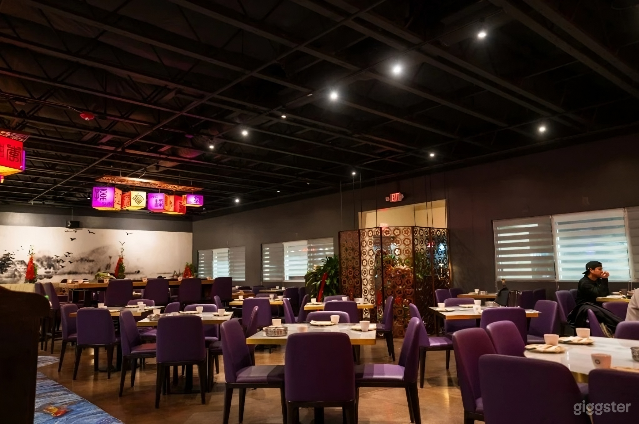 Upscale Asian Restaurant &amp; Full Bar in Las Vegas Photo 4