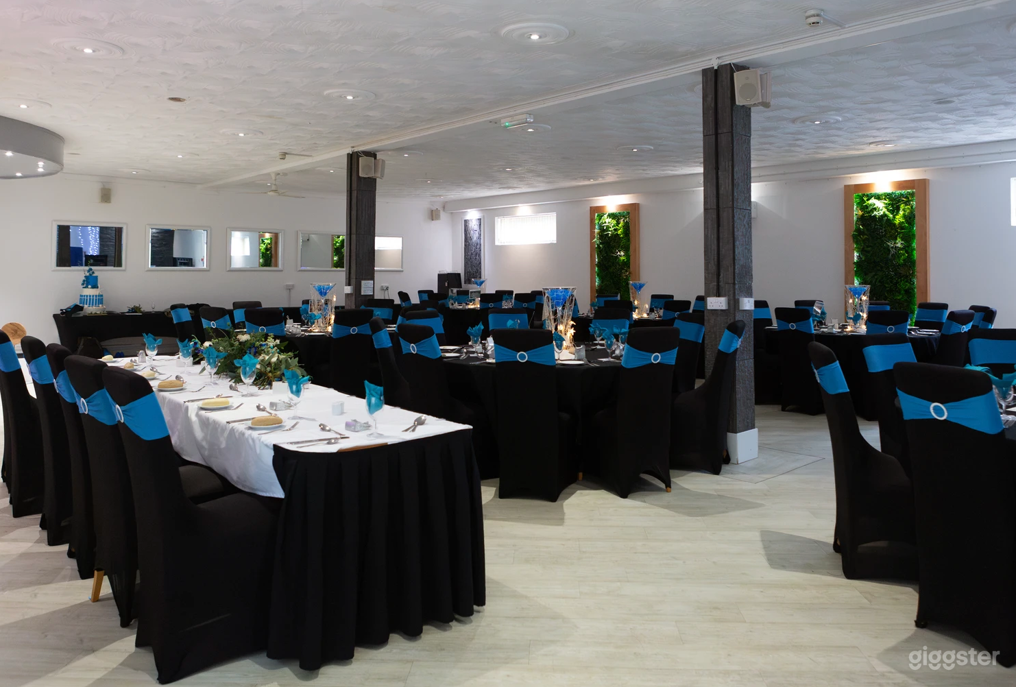 Large and Spacious Function Suite for Functions Photo 4