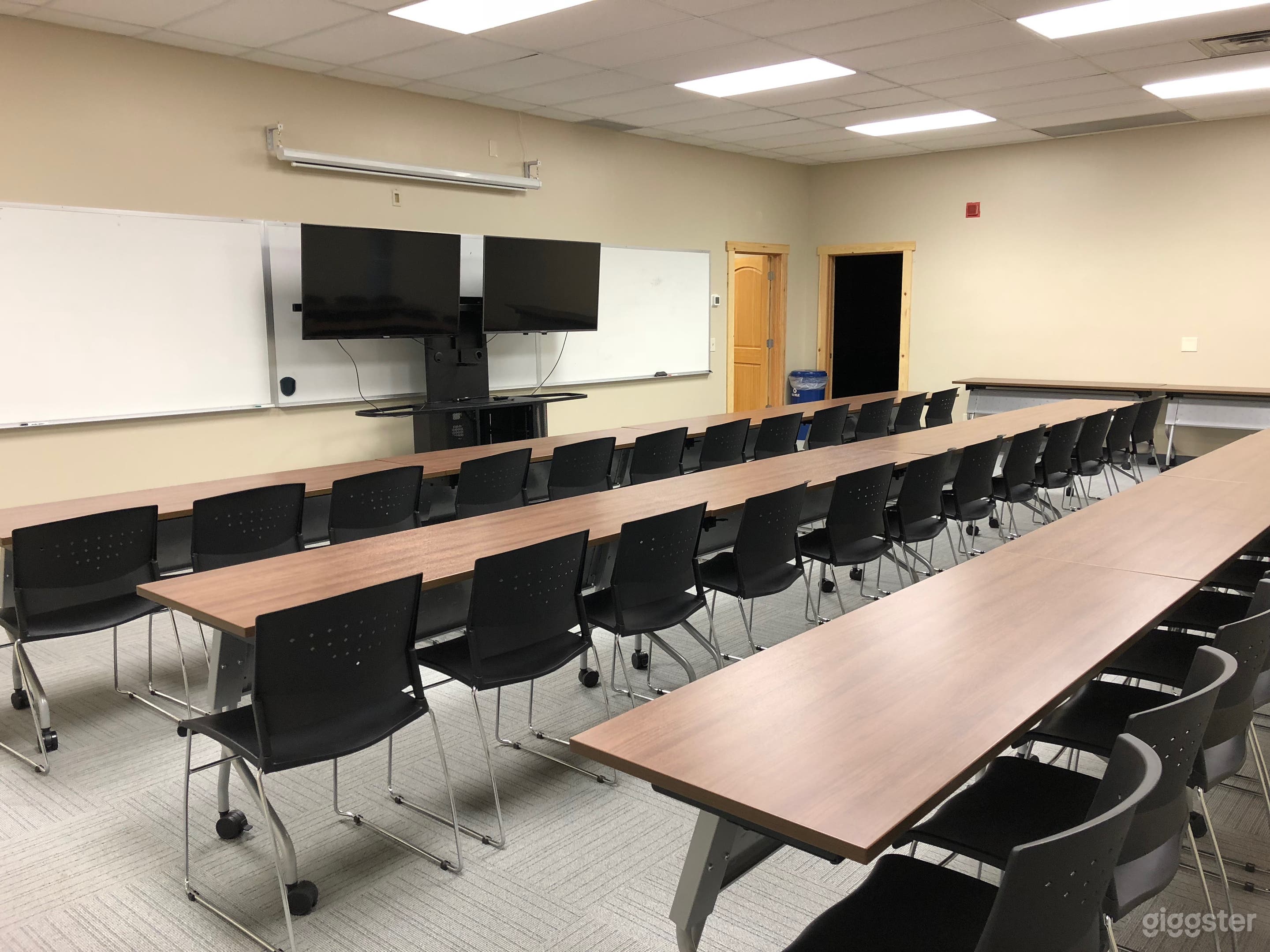 Buy-Out Rental: Server Room + Large Conference Room  Photo 3