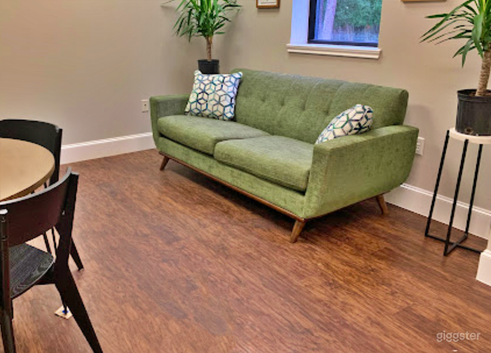 Social Meeting Space in Magnolia Photo 2