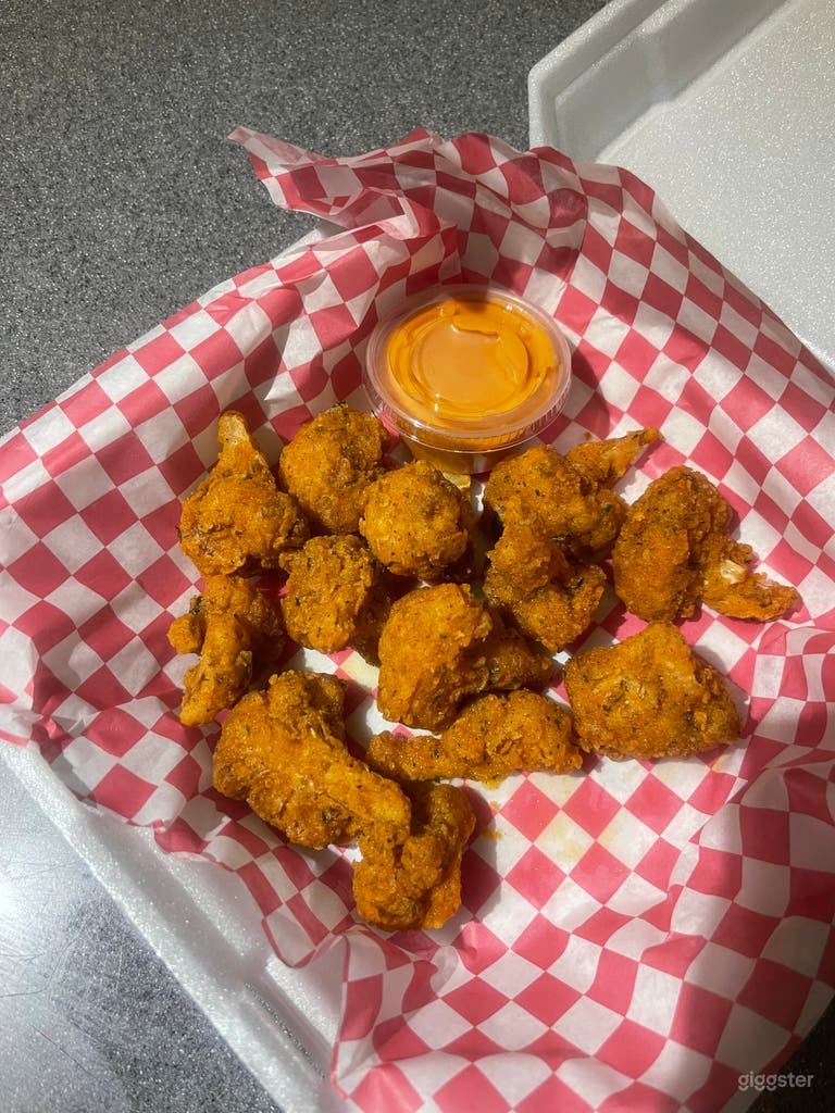  Best Intimate venue space with a vibe 