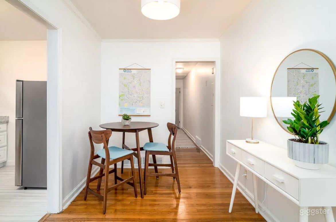 Brick Walled Residential House in Atlanta Photo 3