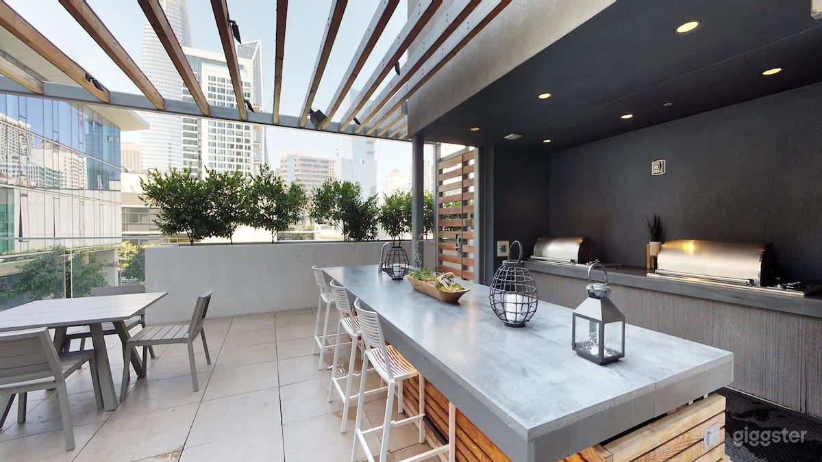 Lovely Outdoor Veranda in East Cut Photo 3