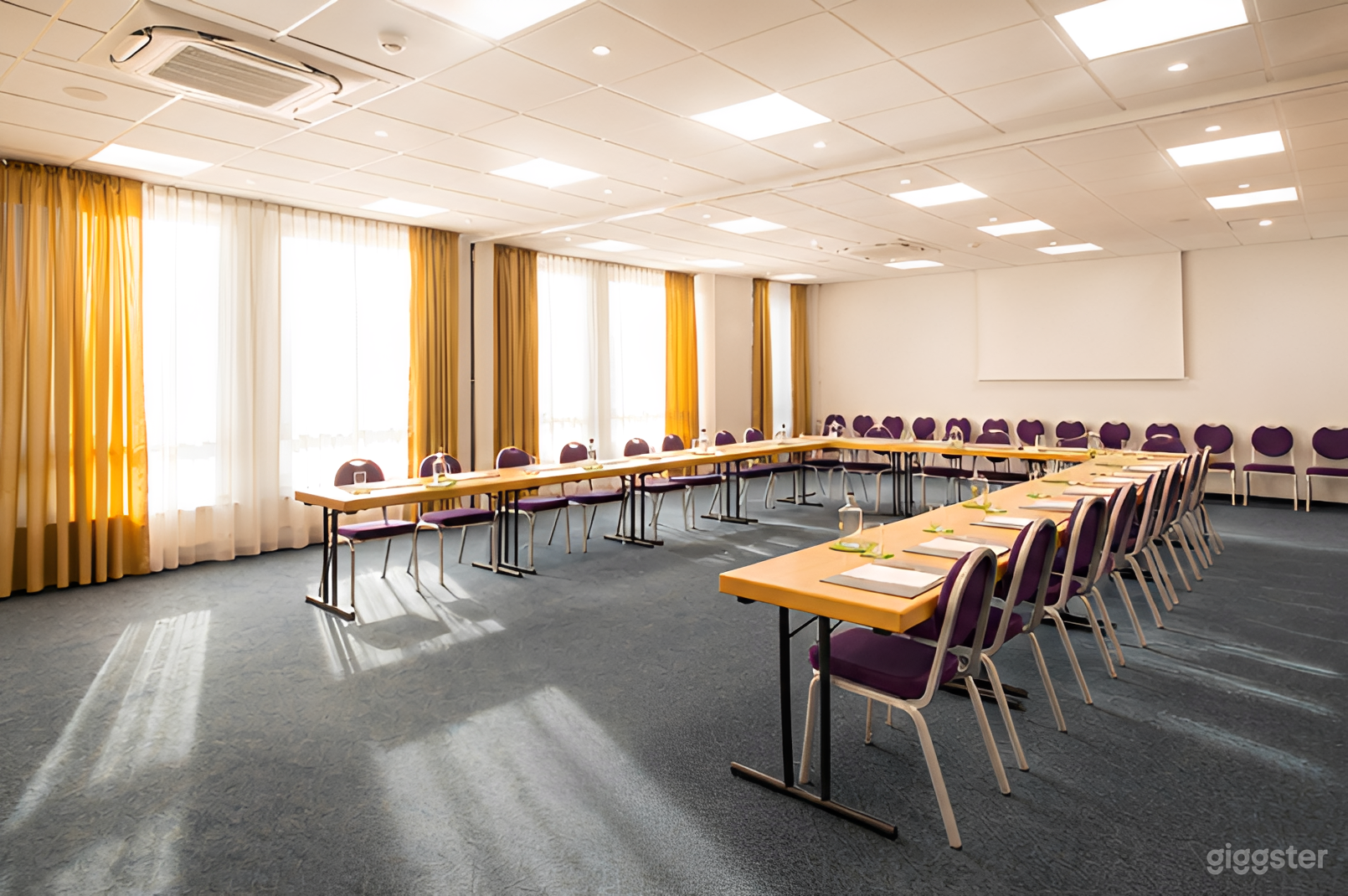 Das sonnendurchflutete Kreativzentrum (Raum 1+2 | 100 m²) Foto 4