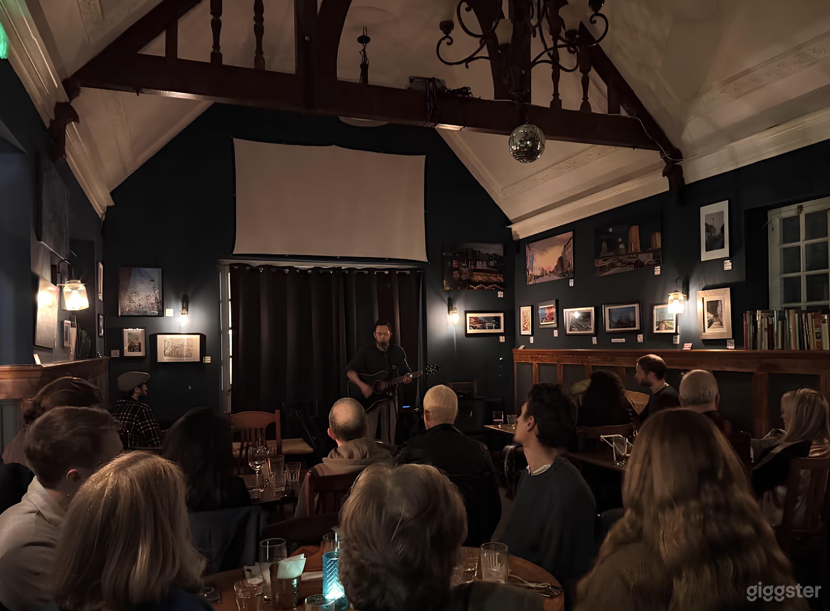 Exclusive Bar for Live Performances Photo 2