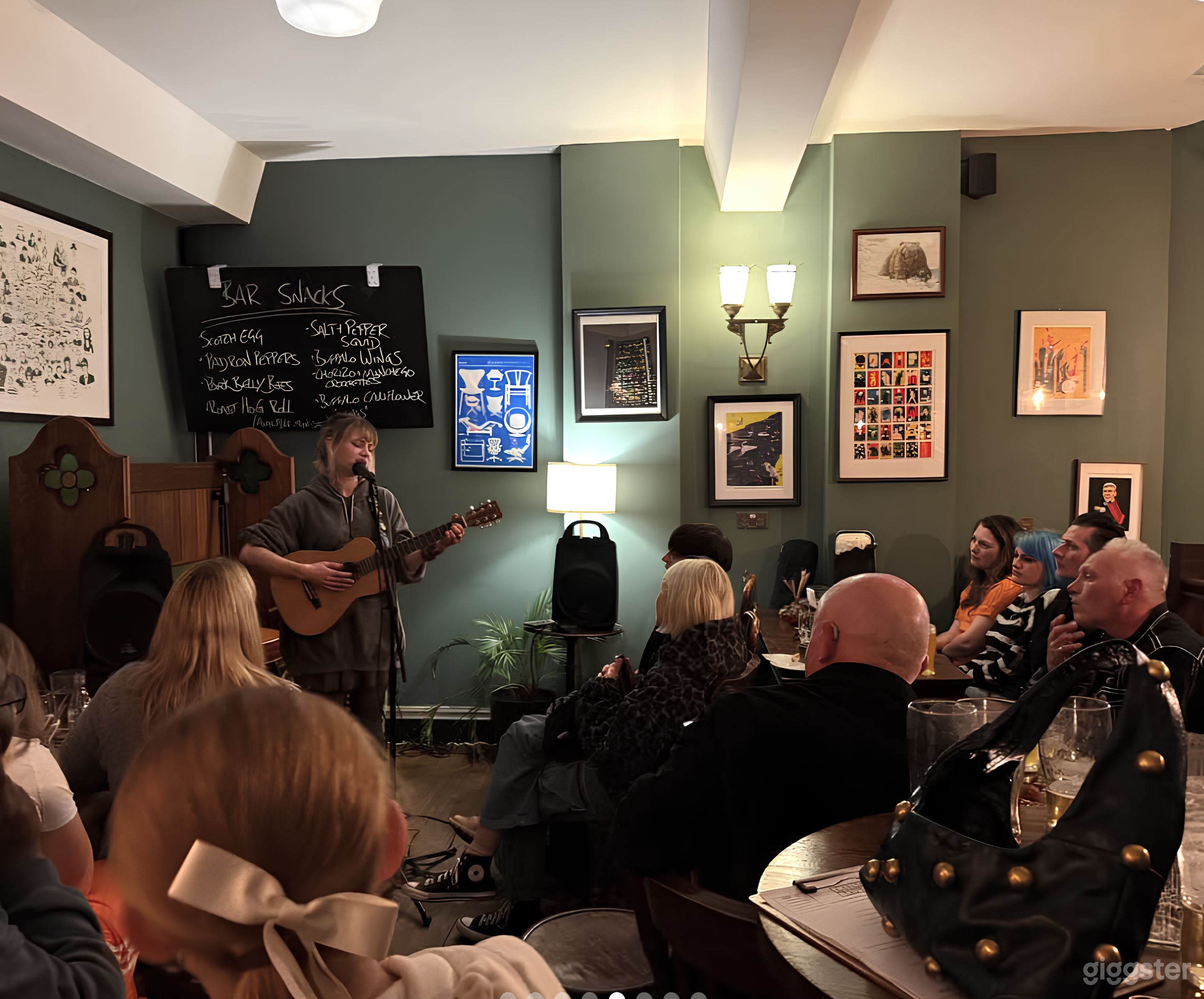 Exclusive Bar for Live Performances Photo 1