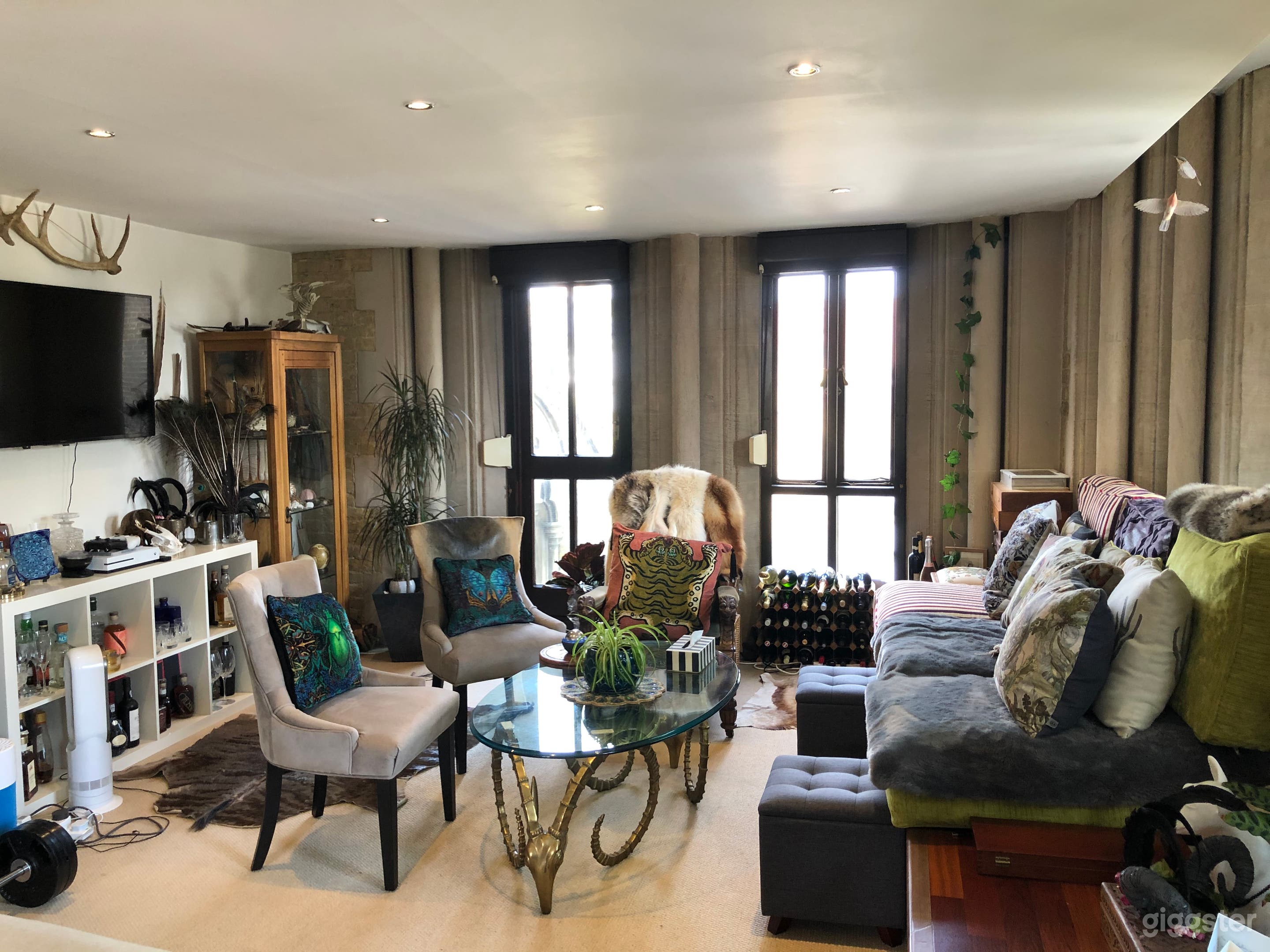 Unique flat in a converted church  Photo 3