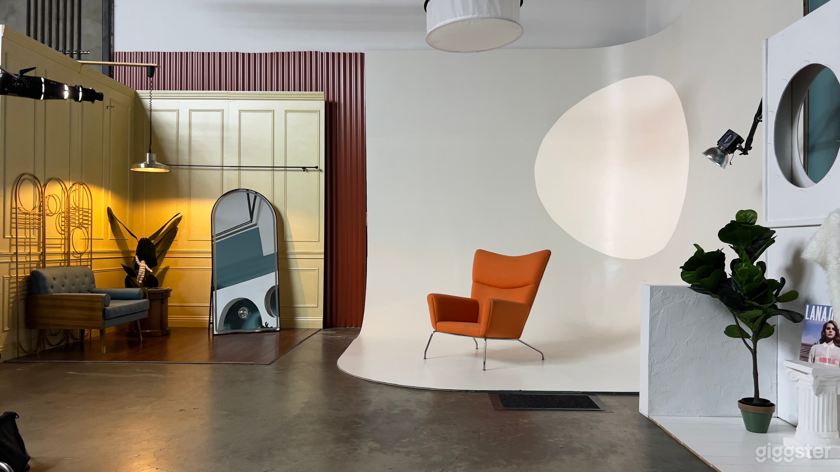 Industrial Photo and Video Studio  Photo 1