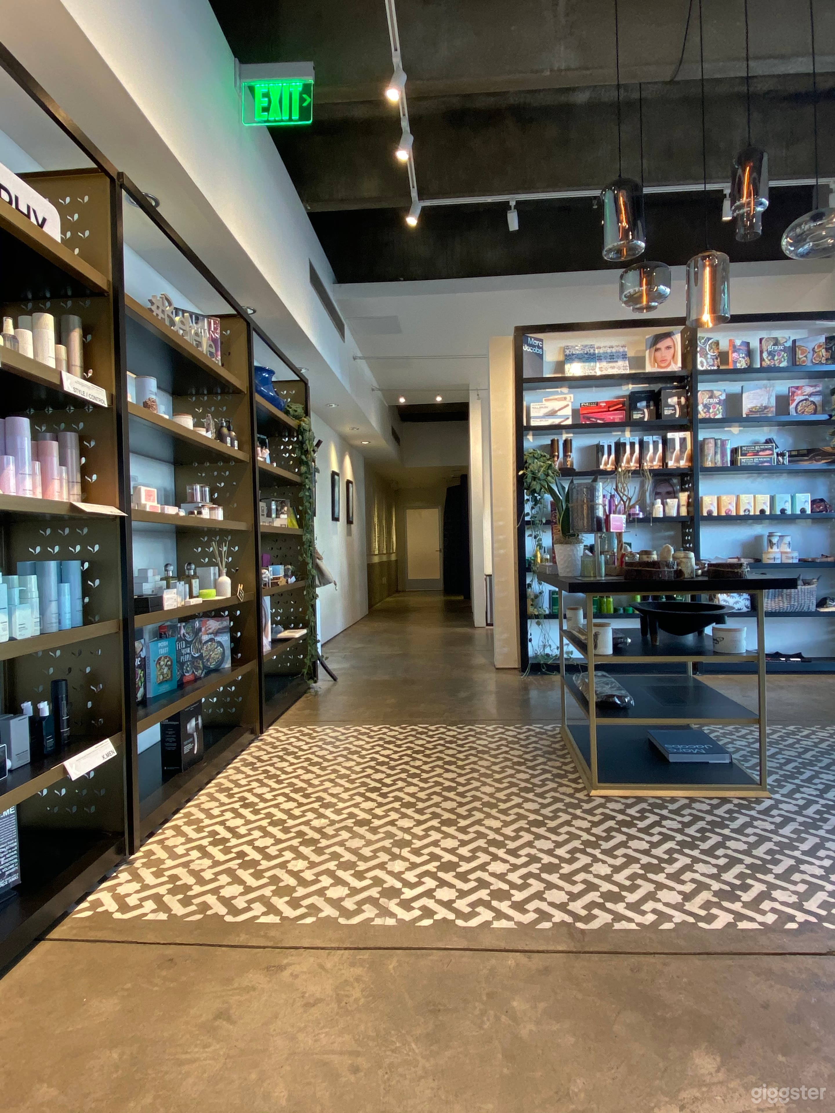 Modern hair salon available for creative events! Photo 3