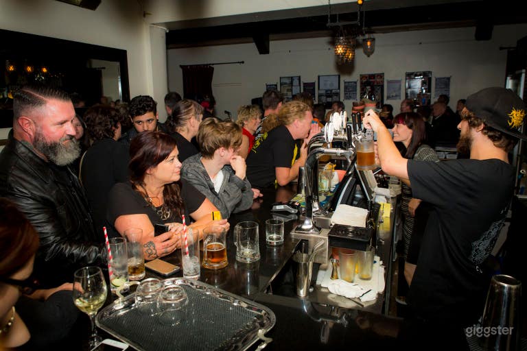  Unique Friendly Vibe Bar in Auckland 