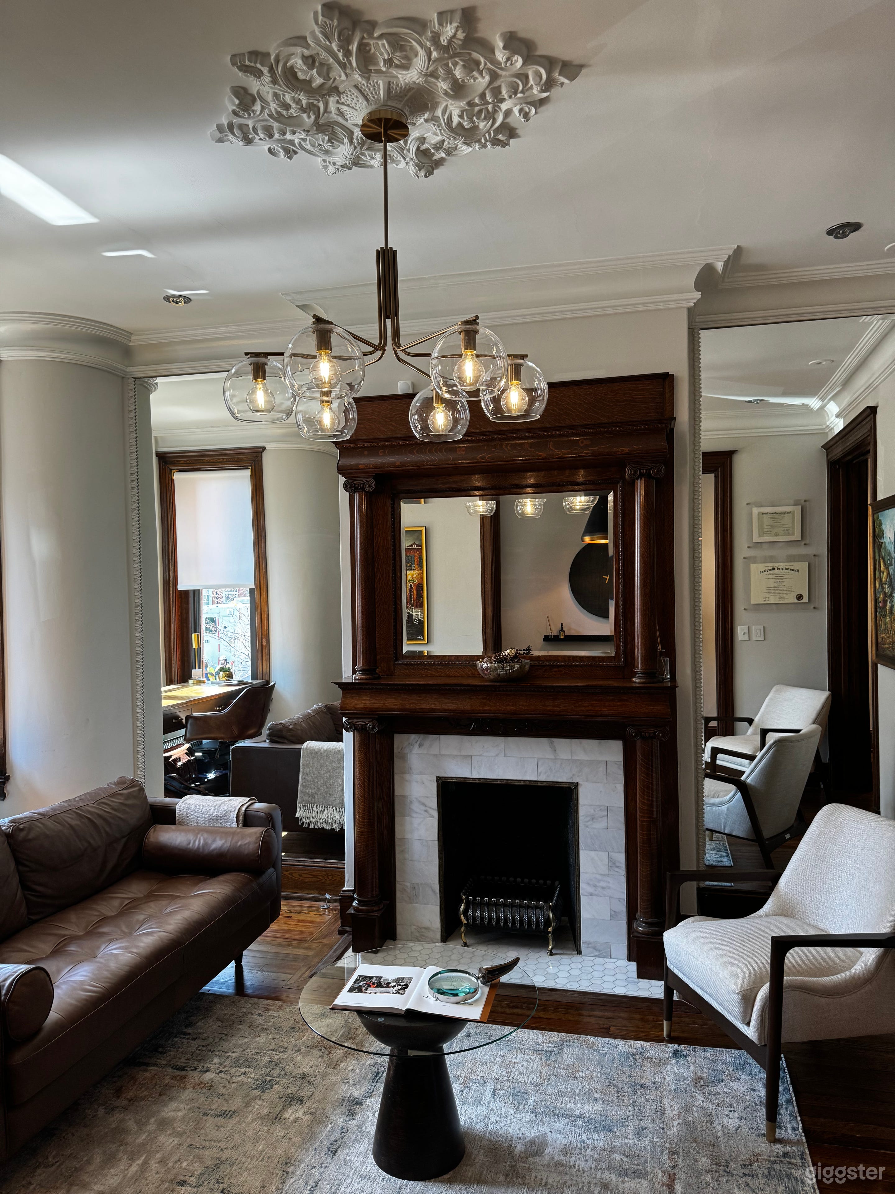 Classic NW Washington D.C. Rowhouse Photo 1