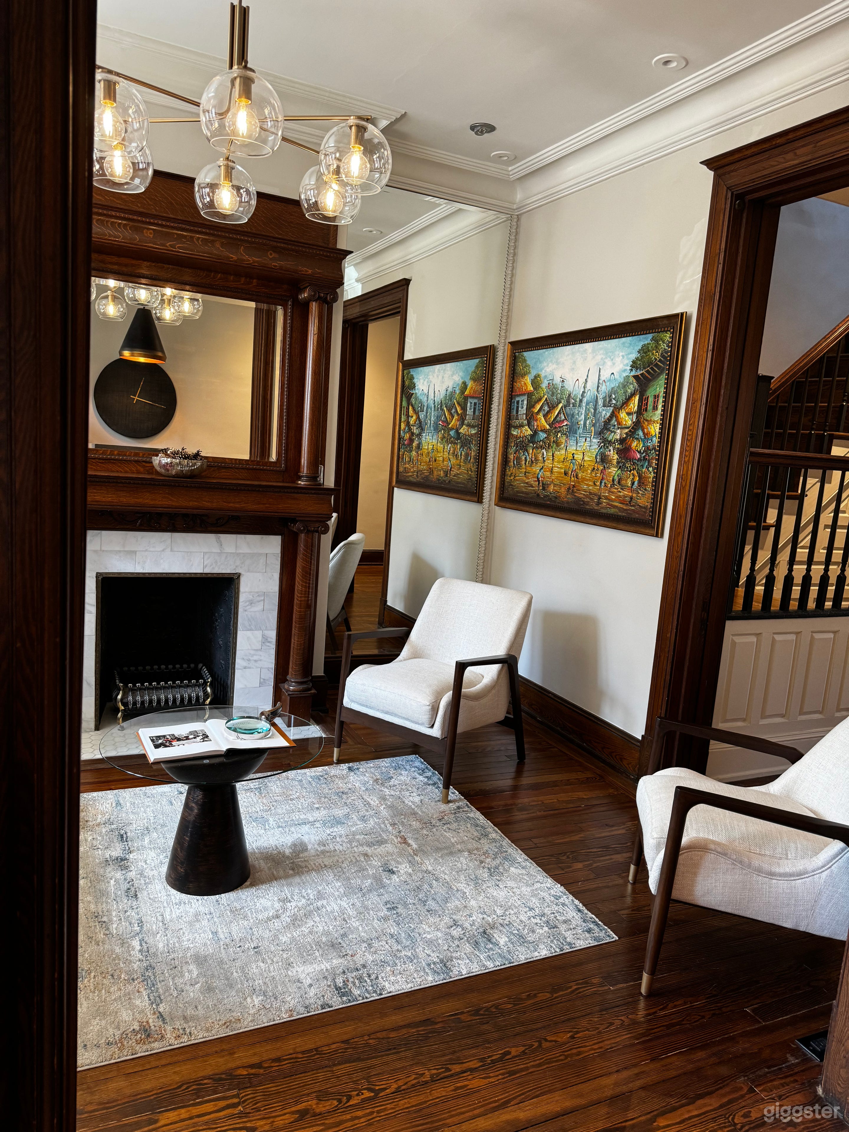 Classic NW Washington D.C. Rowhouse Photo 2