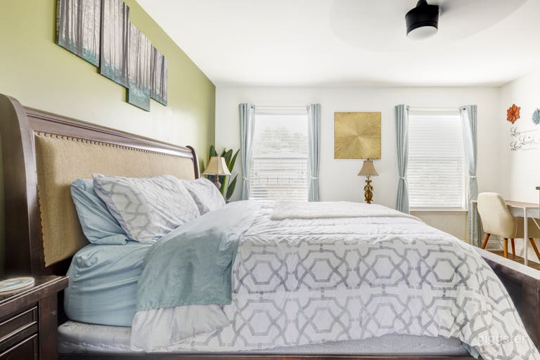  Includes a king size bed, smart TV with streaming services, and workspace! 