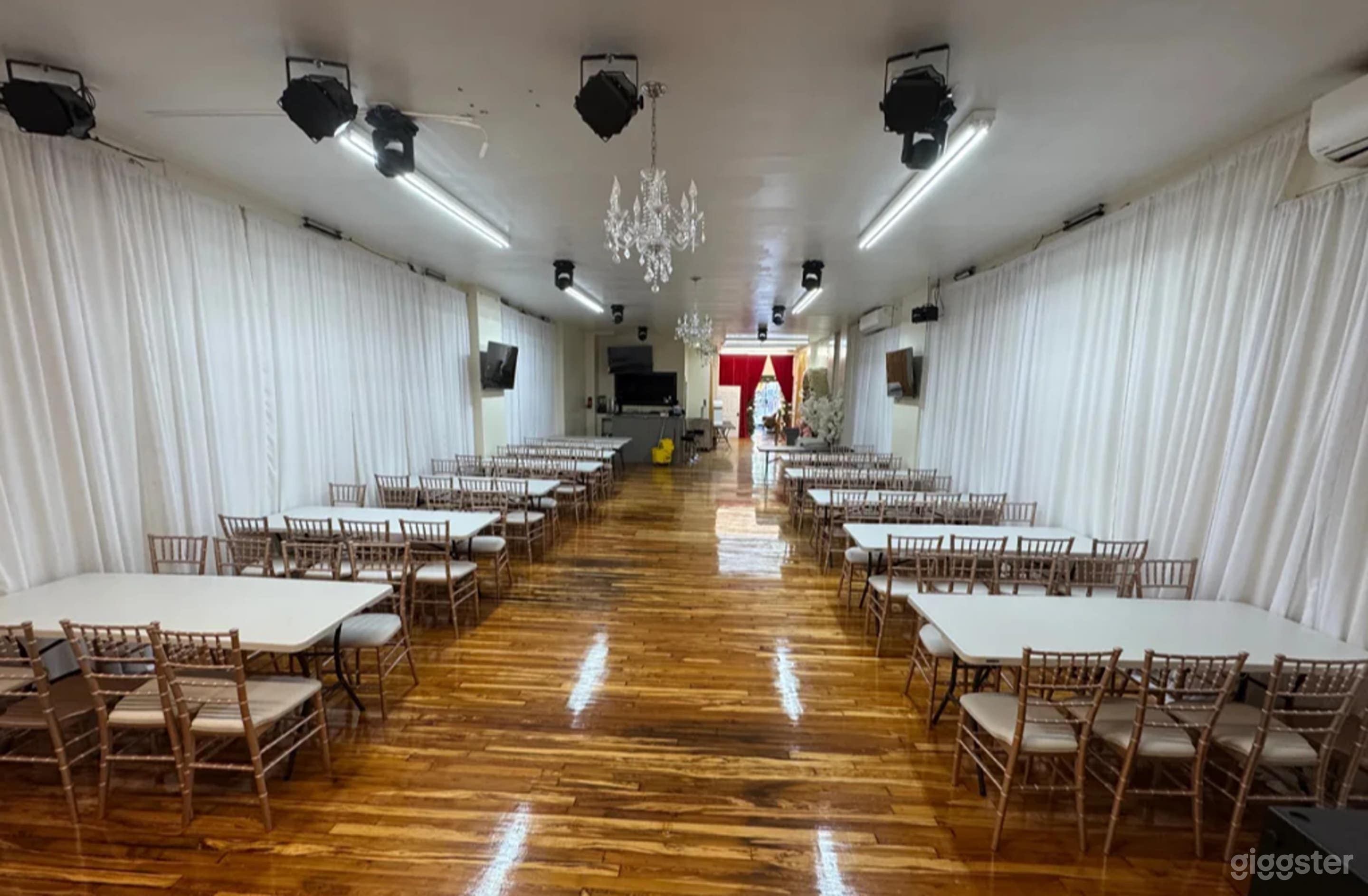 Multifunctional Space Available For All Kinds of Events Photo 1