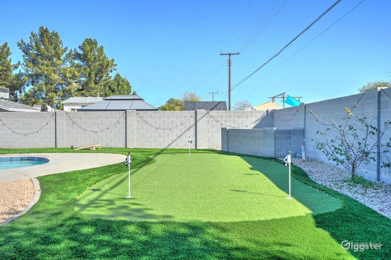  Bright Pool Area with Beautiful Backyard 
