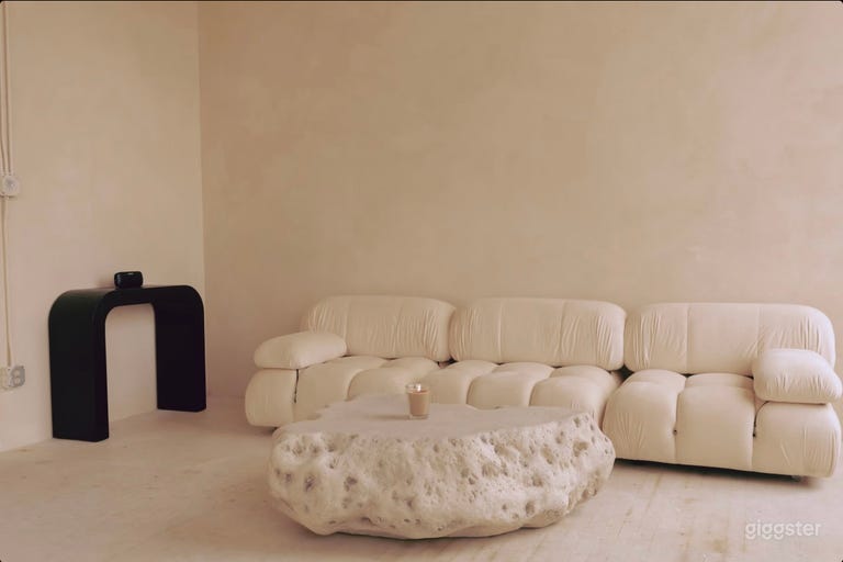  East Williamsburg CYC Studio 003 