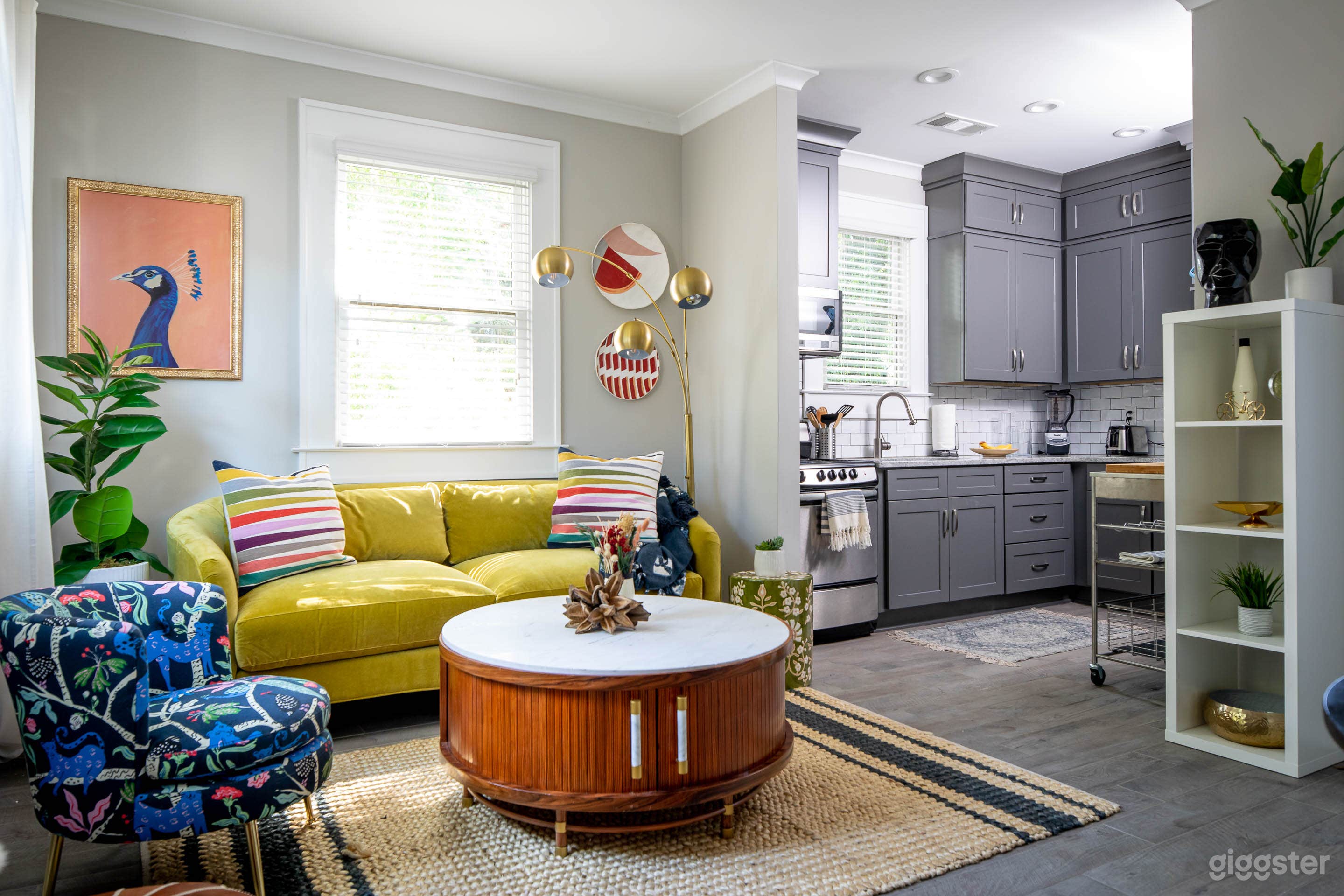 Prospect | Stocked Furnished Rental Carriage Home Photo 1