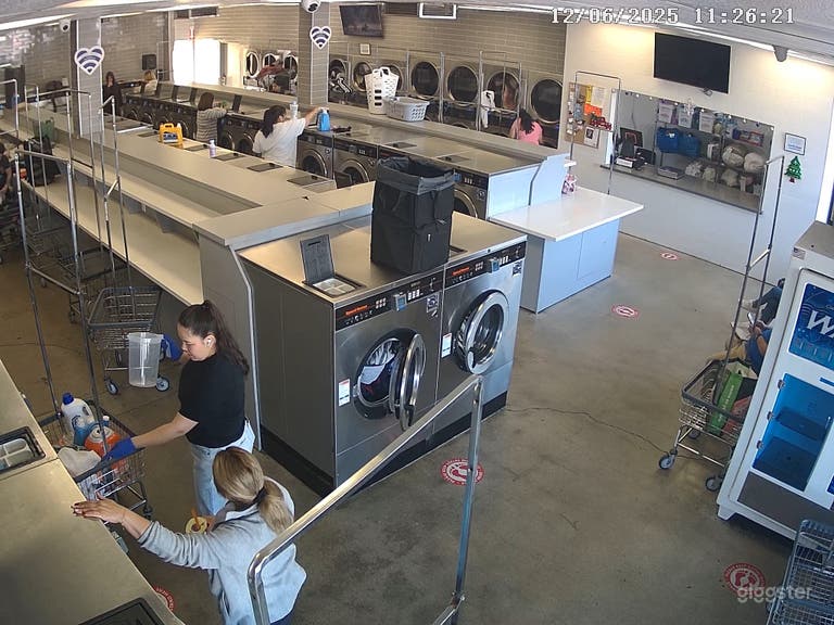  Burbank Laundromat 
