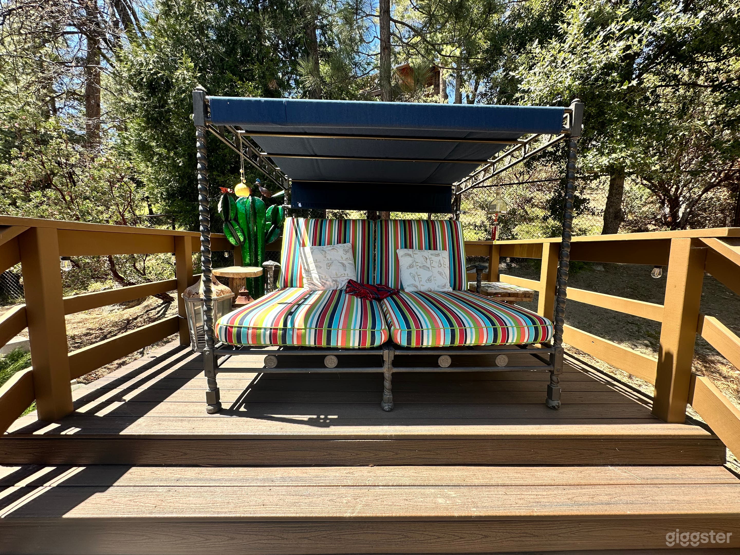 Daybed can be moved or re-positioned.