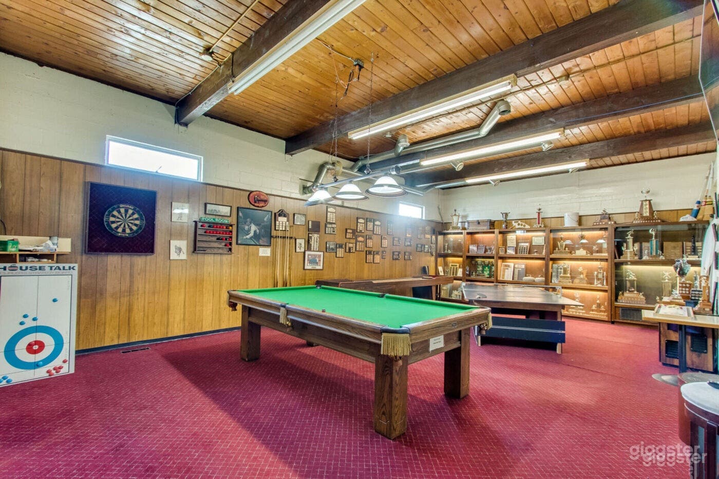 Retro Bar/Cafe/Curling Rink Photo 1