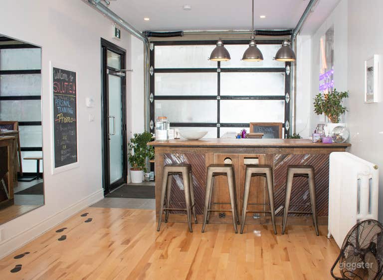  Bright Boutique Studio 