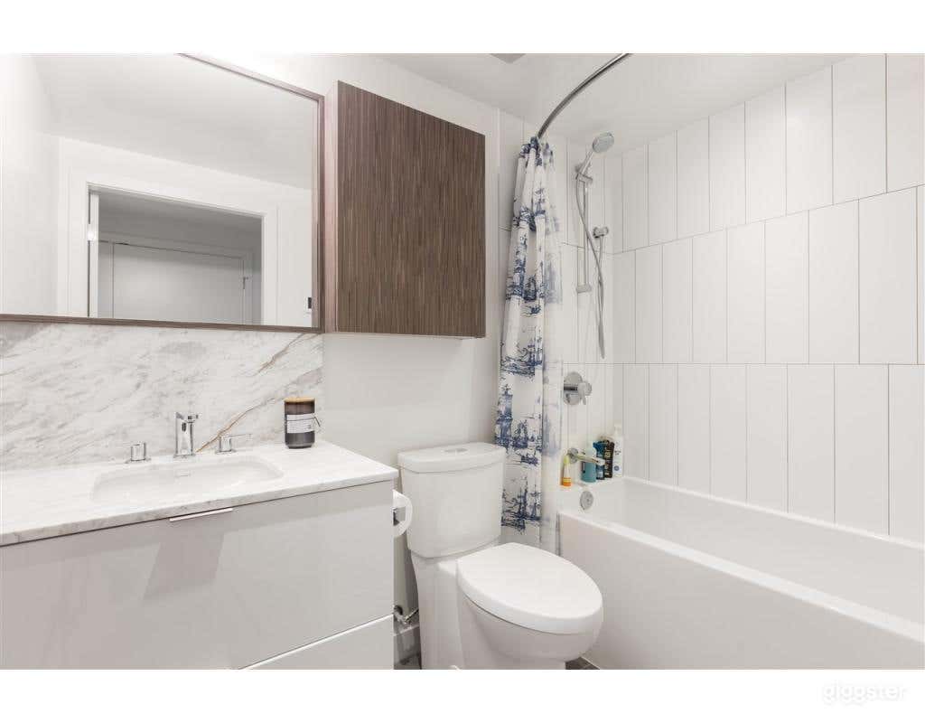 Modern bathroom with white finishings