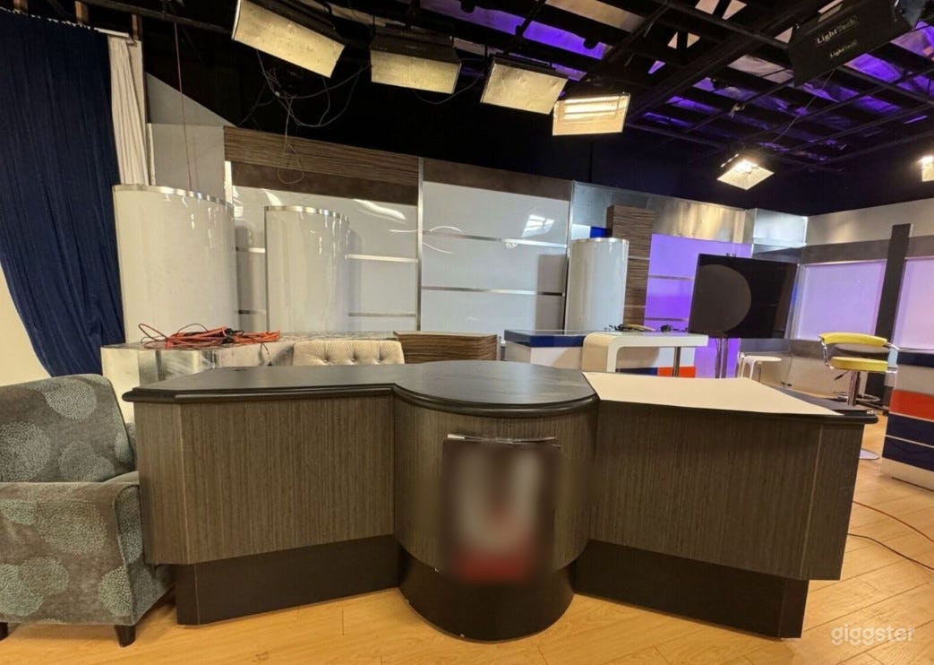 News Room Studio in Los Angeles Photo 2
