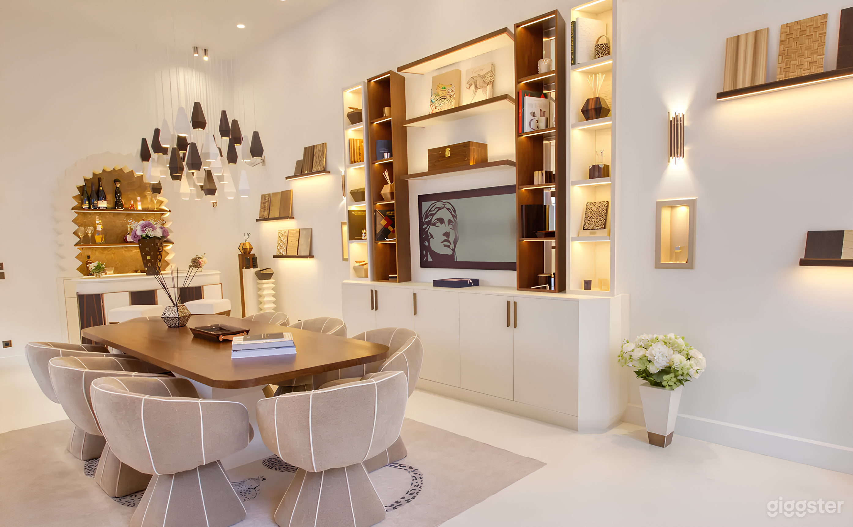 Photo de Showroom d'exception aux portes de Paris 1