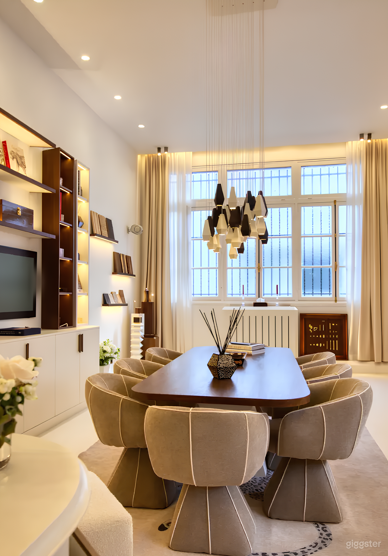 Photo de Showroom d'exception aux portes de Paris 3