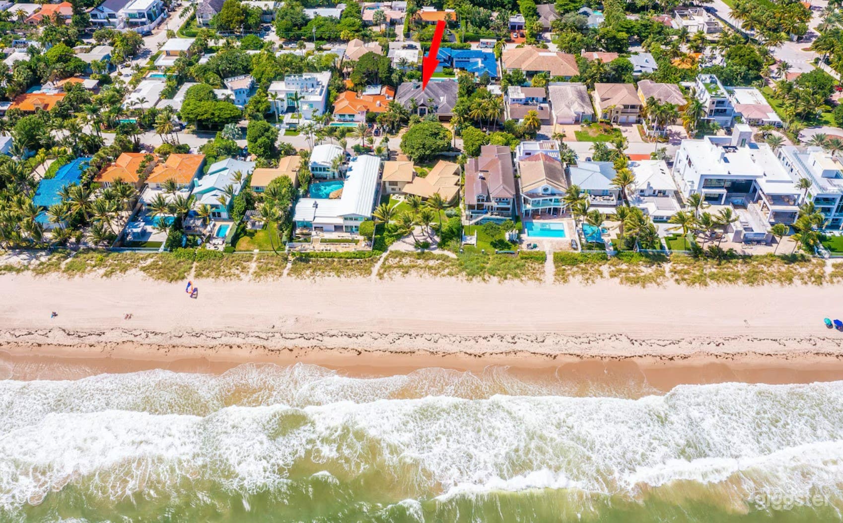 The Atlantic Beach House, steps to blue ocean  Photo 3