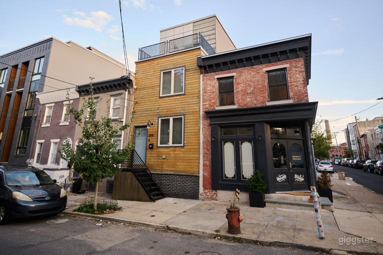  Modern Rowhome with new Playground in Trendy Fishtown 