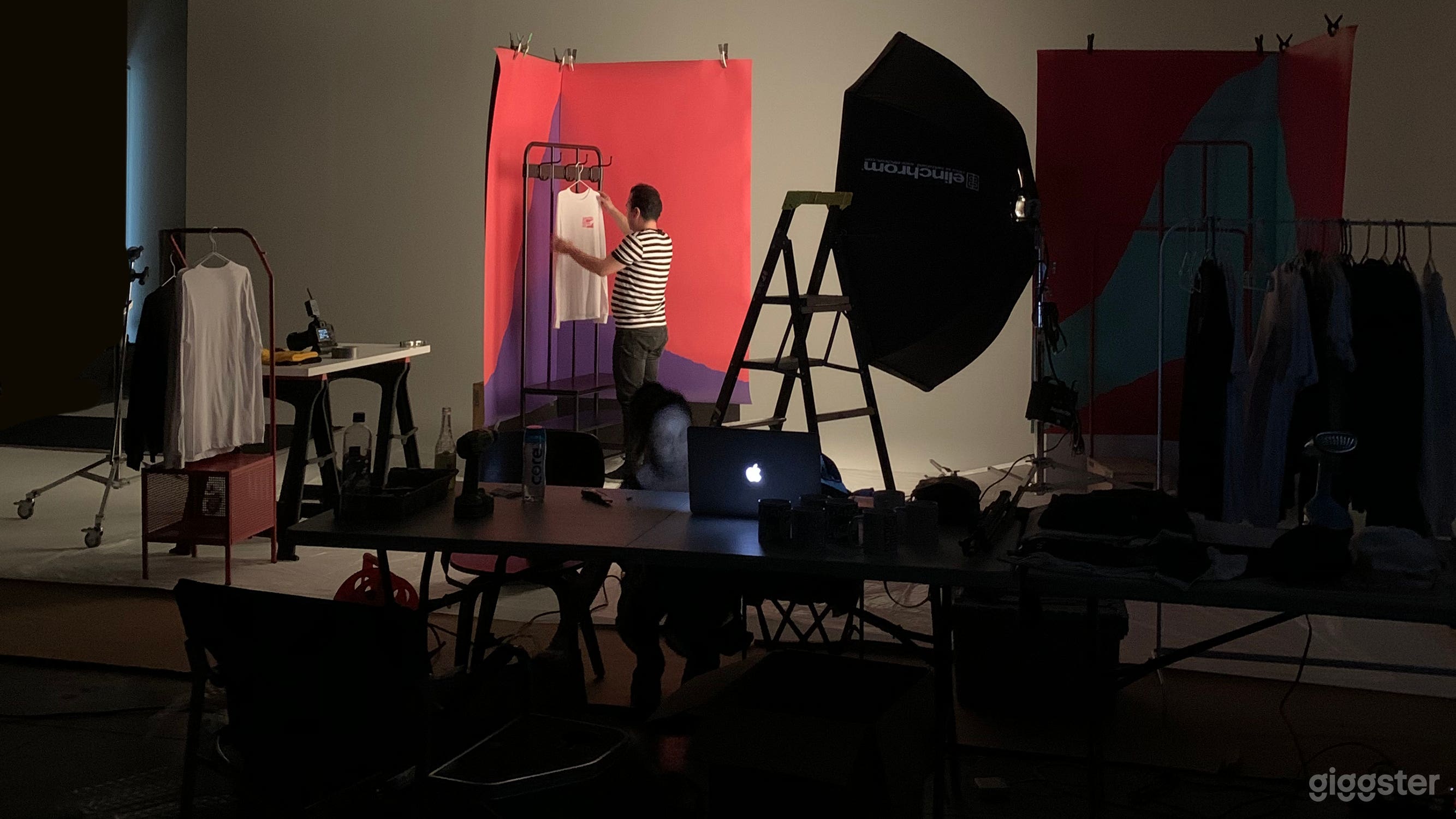 Photographers taking advantage of the space shooting product for catalogs and web.