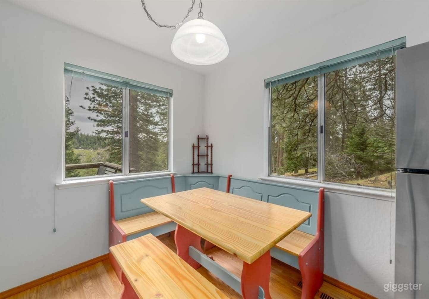 Kitchen nook
