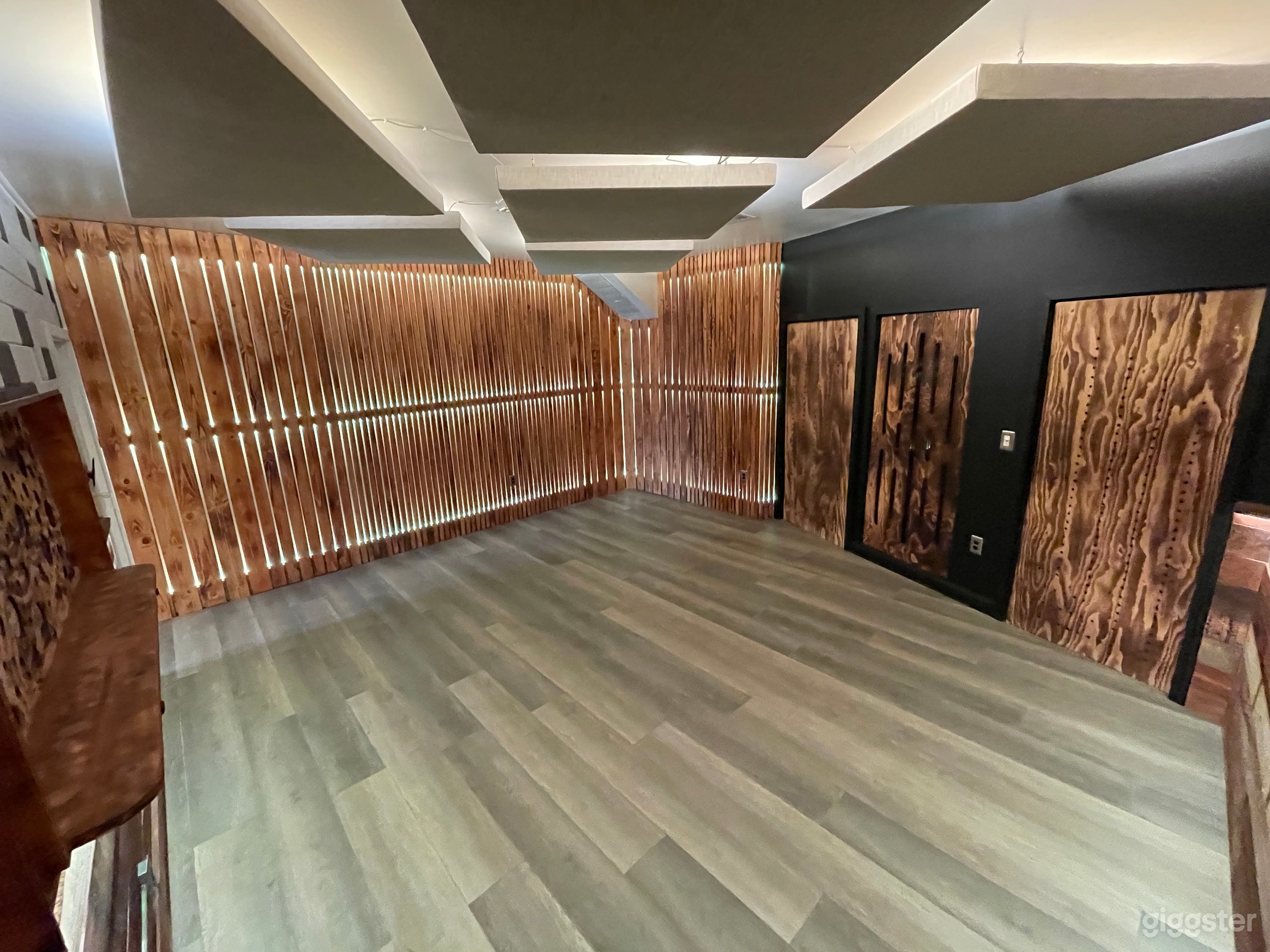 Podcast/VideoProd/Recording/Mix Studio SilverLake Photo 4