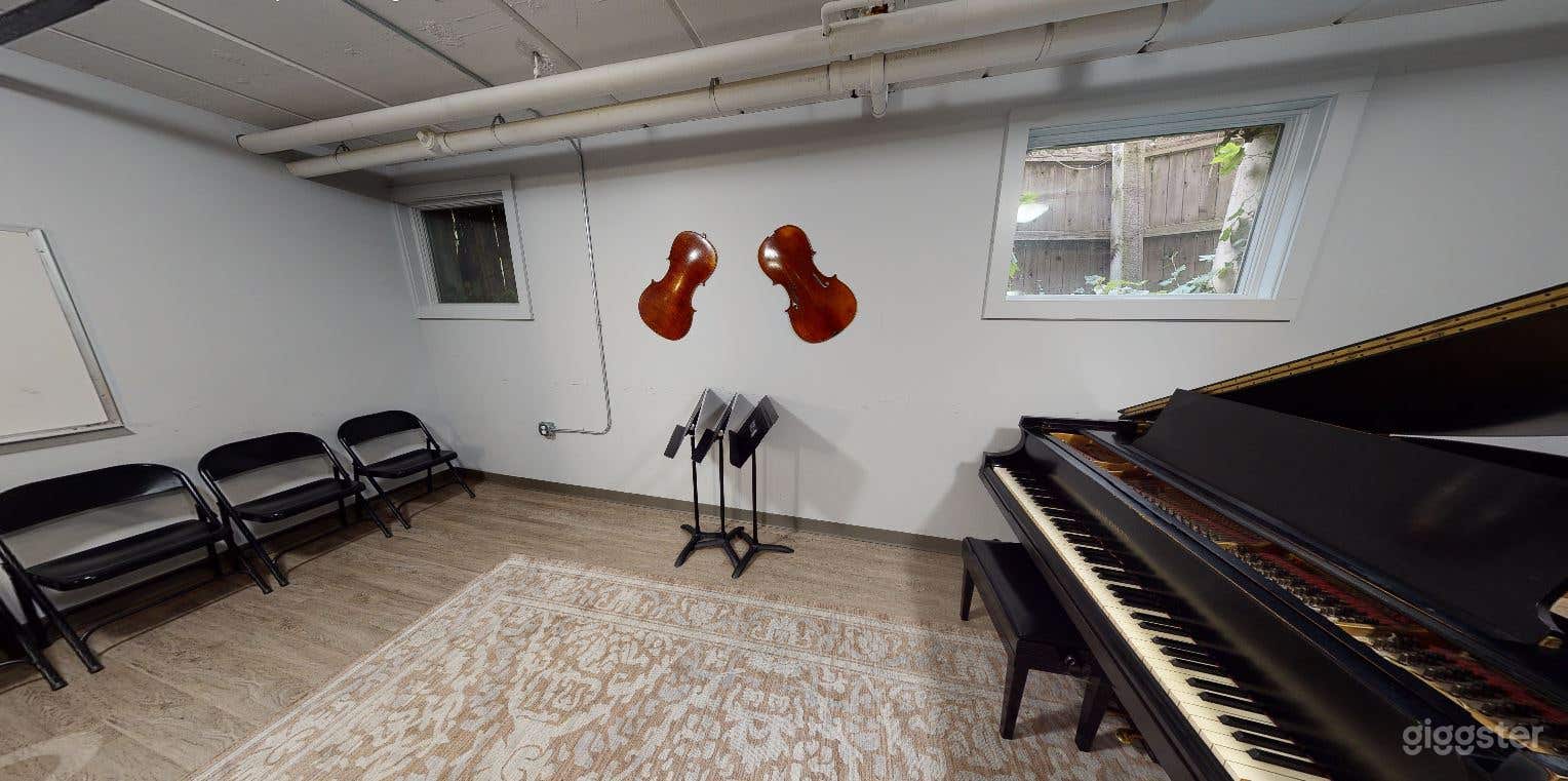 Music Meeting Room 1 Photo 2