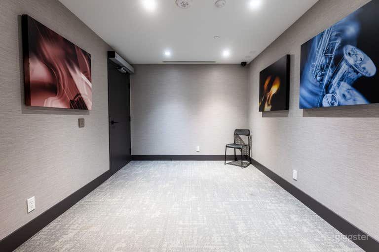  Small Media Room 