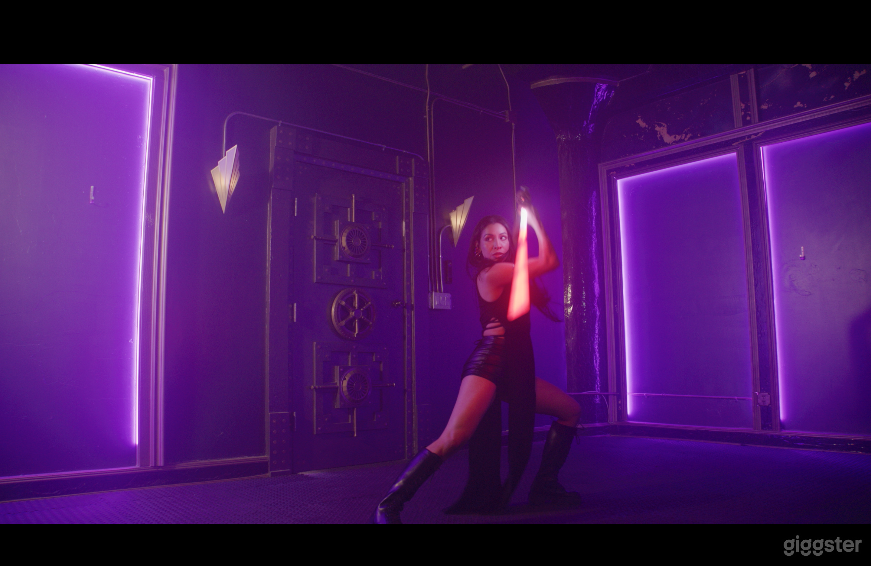 Cinematic Movie Set With LED Lights - John Wick Photo 2