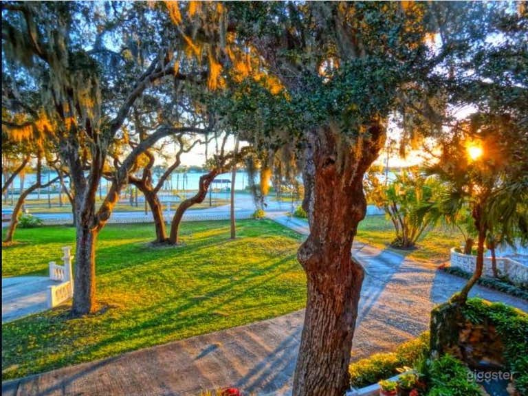  Grand Garden Event Space with Fountain Reception 