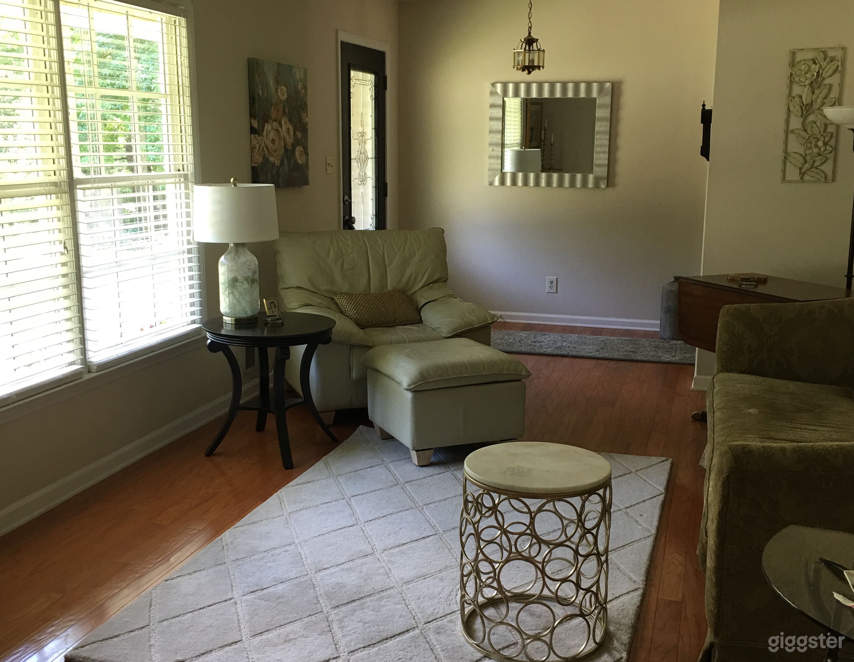 Ranch on 2 1/2 Acres Photo 3