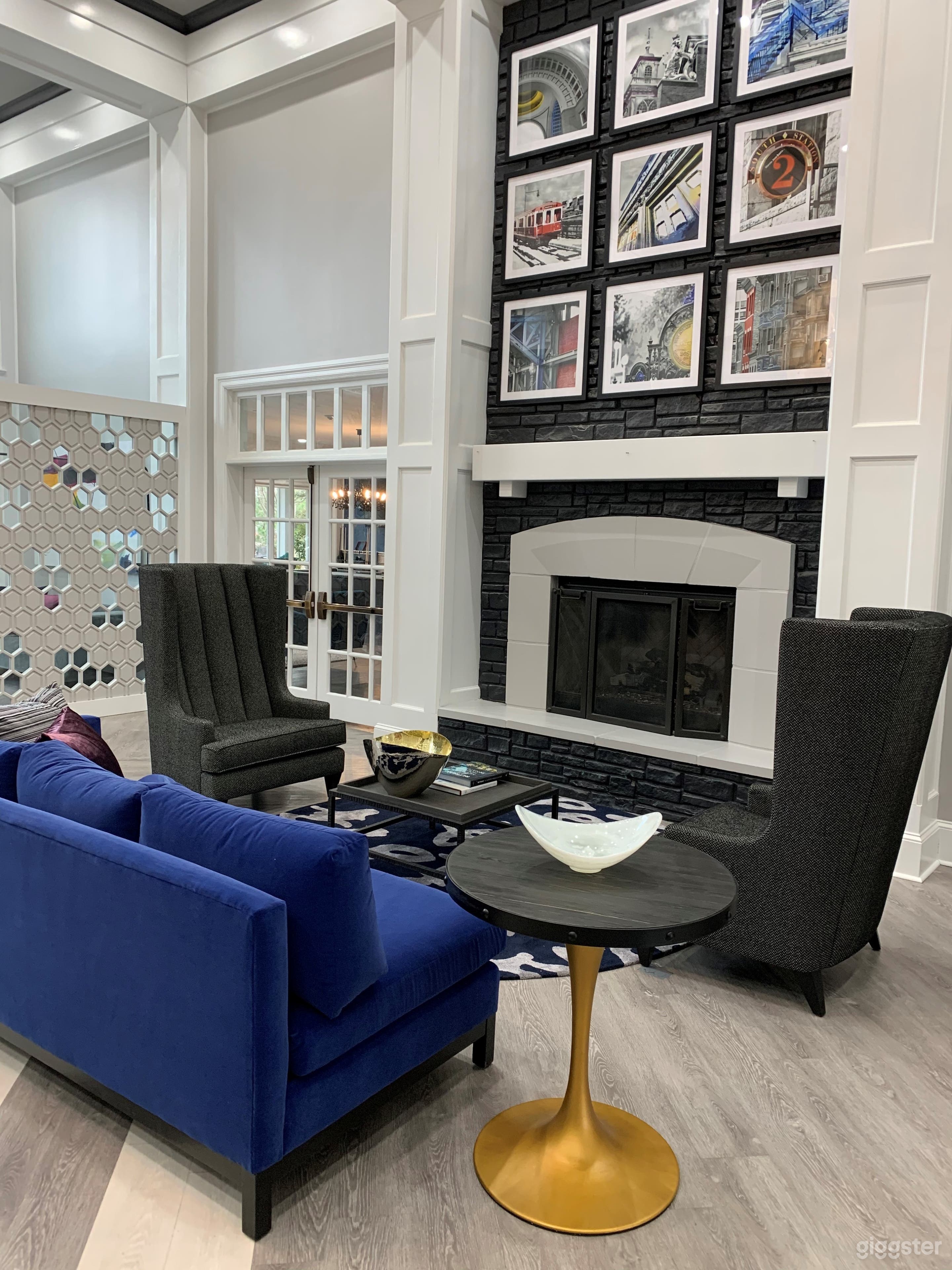 Grand, Modern Club Room in Braintree Photo 4