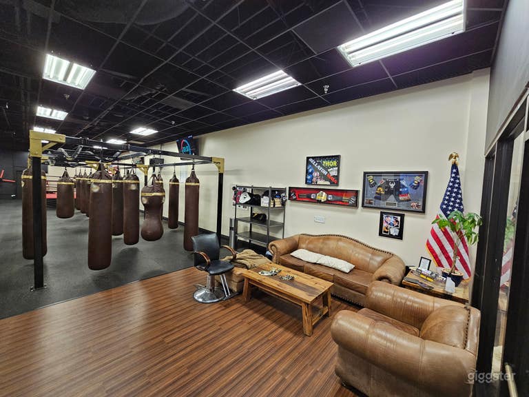  Lobby / Leather Couch Seating Area  