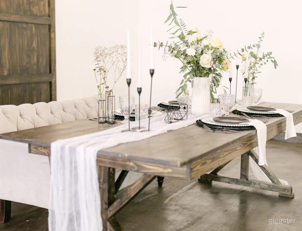 Bright Industrial Event Space in Phoenix Photo 3